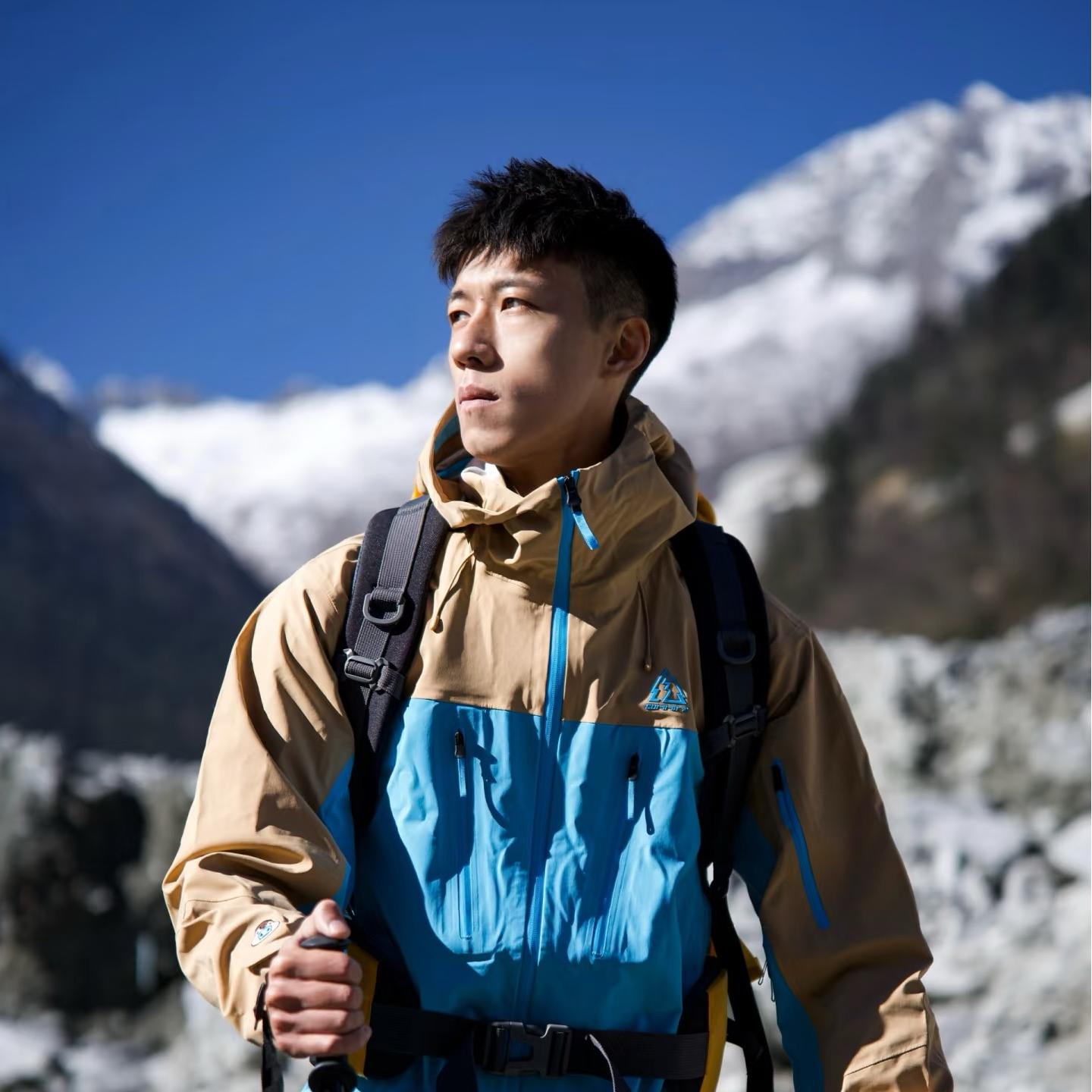 Steve Li
客户服务与关系管理