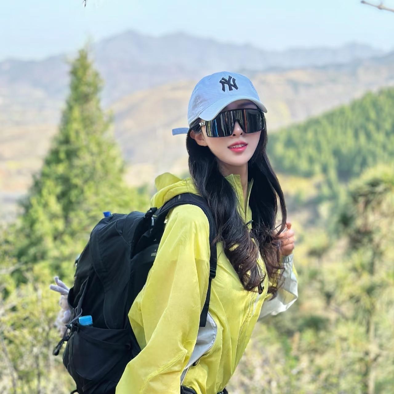 Anni Mi 
教育咨询与名校访学规划