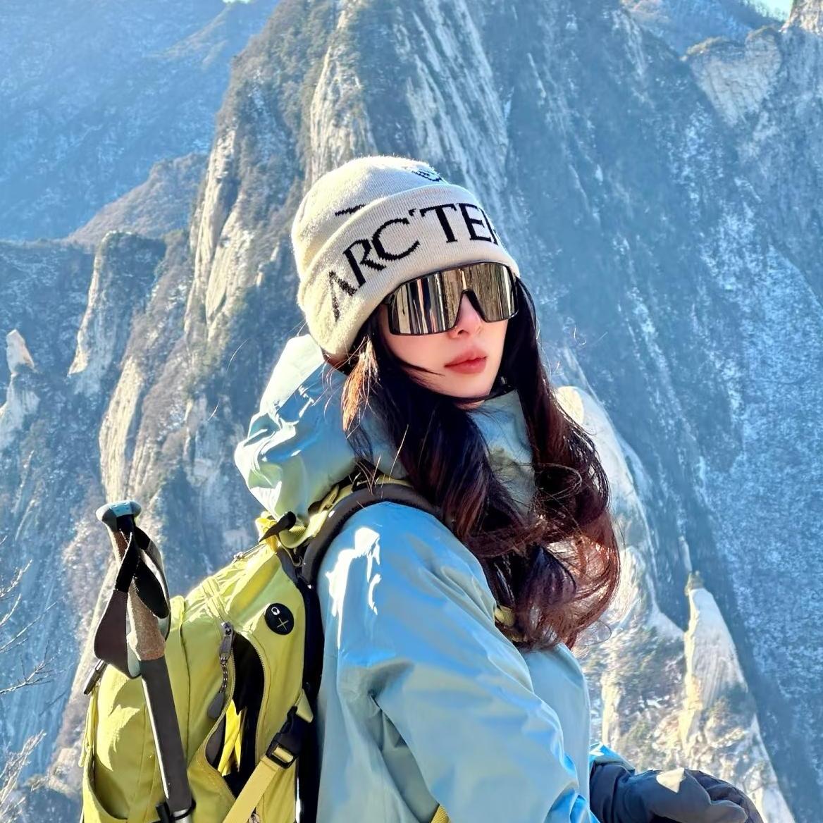 Nicole Nie 
 市场营销与品牌推广